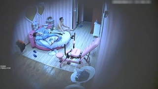 性格好颜值高的尤物骚货，一身黑丝情趣内衣全裸丁字裤跳蛋自慰，能操一炮可能很爽第05集