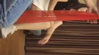 葵司在大家都在时从背后紧贴你来呢喃逆性骚