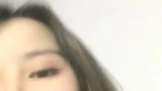 素人情侣在爸妈家里沙发上深入浅出